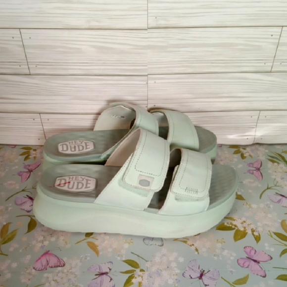 Hey Dude Delray Slide Sandals Hook N Loop Womens 11 - Picture 1 of 9